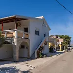 Tt 1 By Interhome *