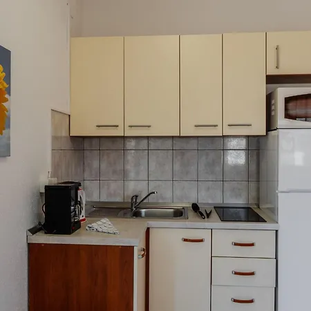Apartamento Tt 1 By Interhome Vir