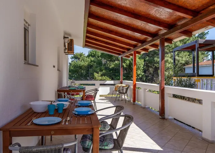 Tt 1 By Interhome Apartment