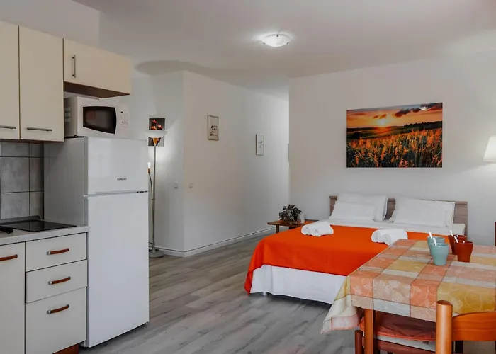 Tt 1 By Interhome Apartment