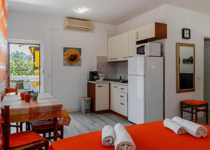 Tt 1 By Interhome Apartment